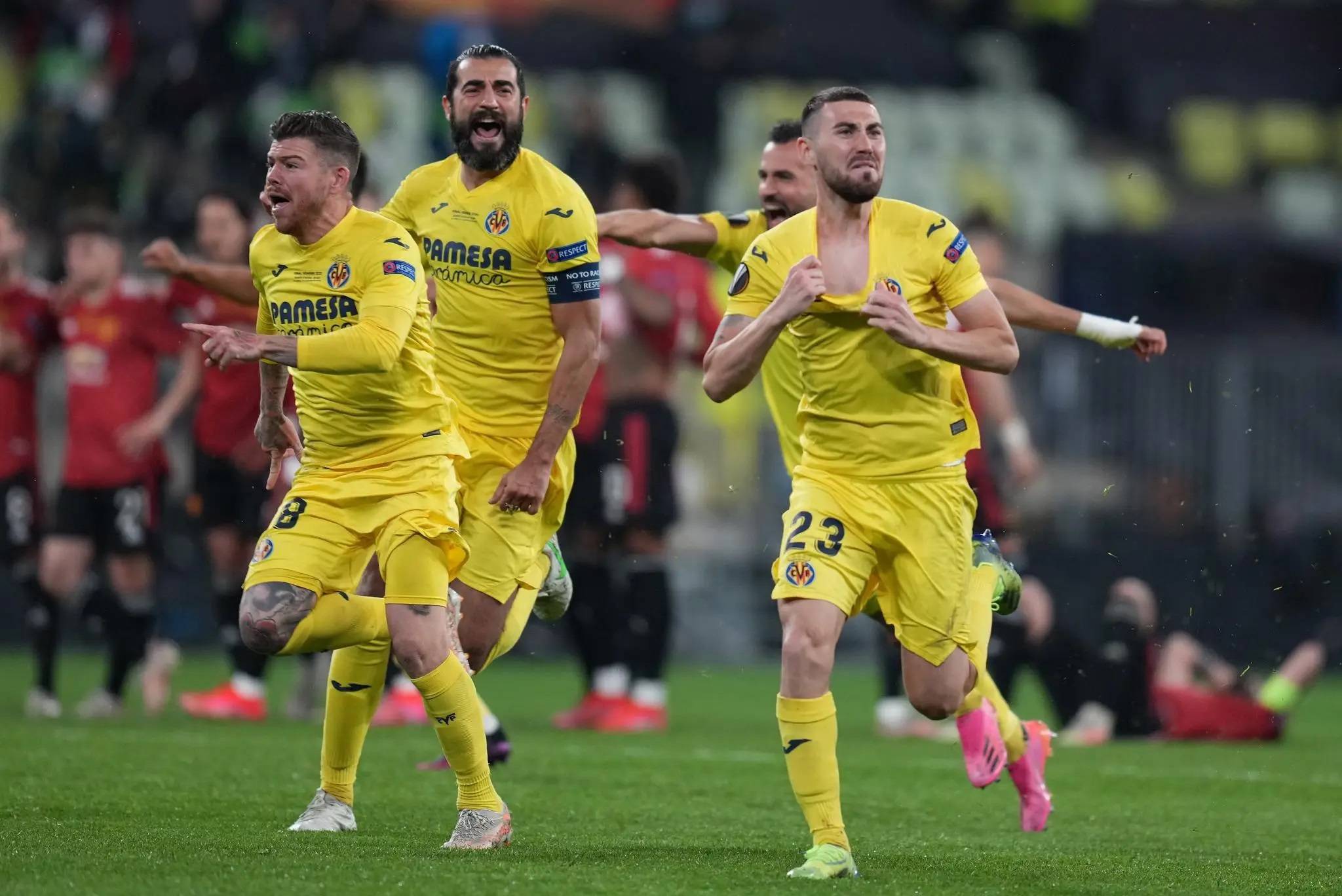 九游体育APP-关键时刻比利亚雷亚尔备战欧联，外线爆发细节曝光，目标明确，阵容厚度经受考验