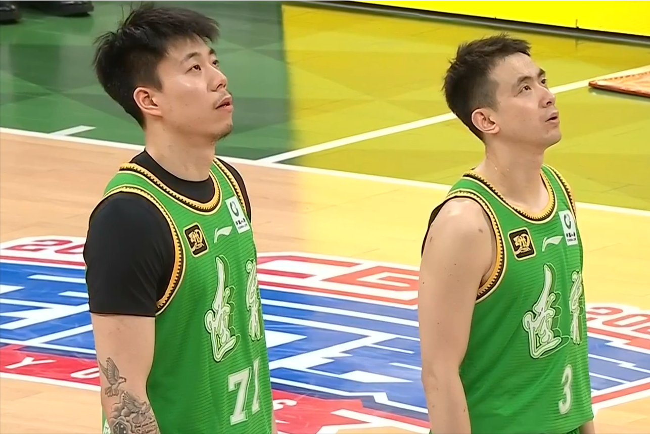 九游体育官网-风云突变！本菲卡赛前刷新队史纪录；CBA季后赛版图或变；质疑声仍在；临场指挥获称赞的简单介绍